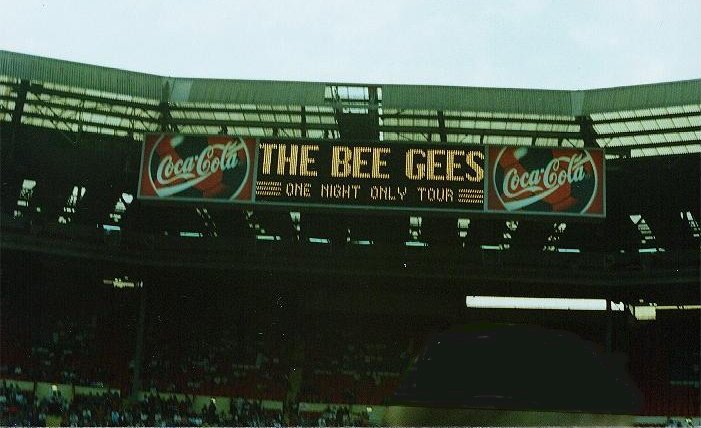 Wembley Stadium (701Wx428H) - 5 september 1998, Bee Gees Concert, 