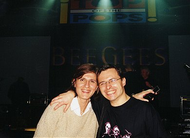 BBC, London 2001   (390Wx284H) - Claudia Ioele and Enzo Lo Piccolo seconds after the end of the Bee Gees BBC live concert . 
